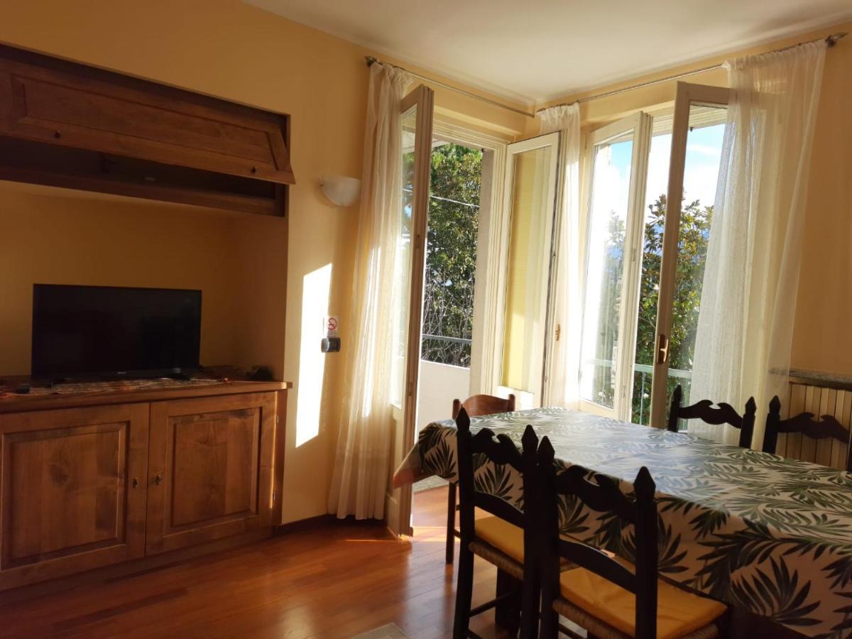 Casa Dina Lägenhet Domaso Exteriör bild